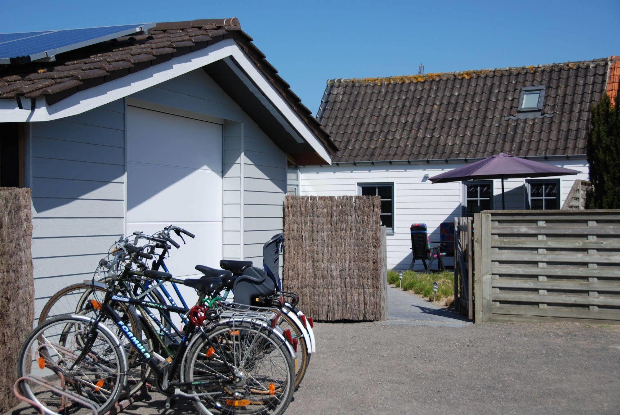 Holiday Home Garnaalhuisje Oostduinkerke Exterior foto